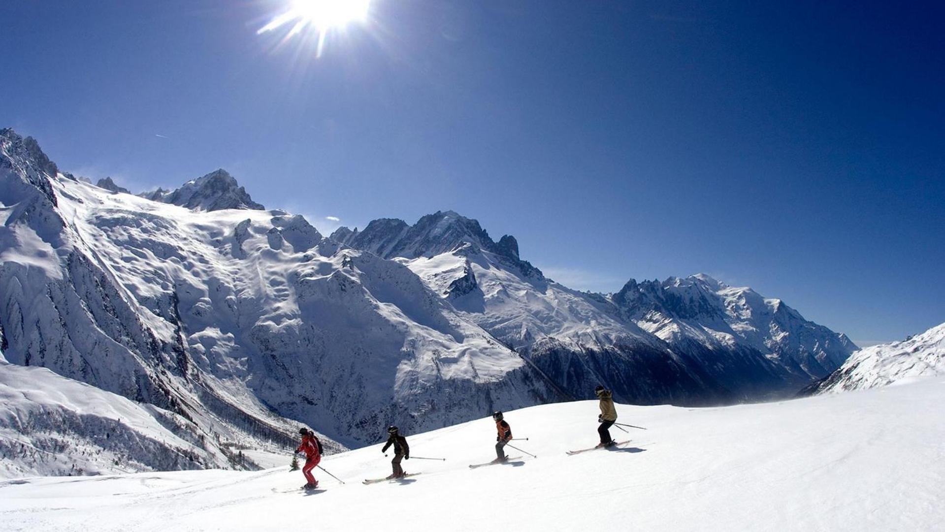 Apartment Aiglons - Central Chamonix Mountain Haven エクステリア 写真