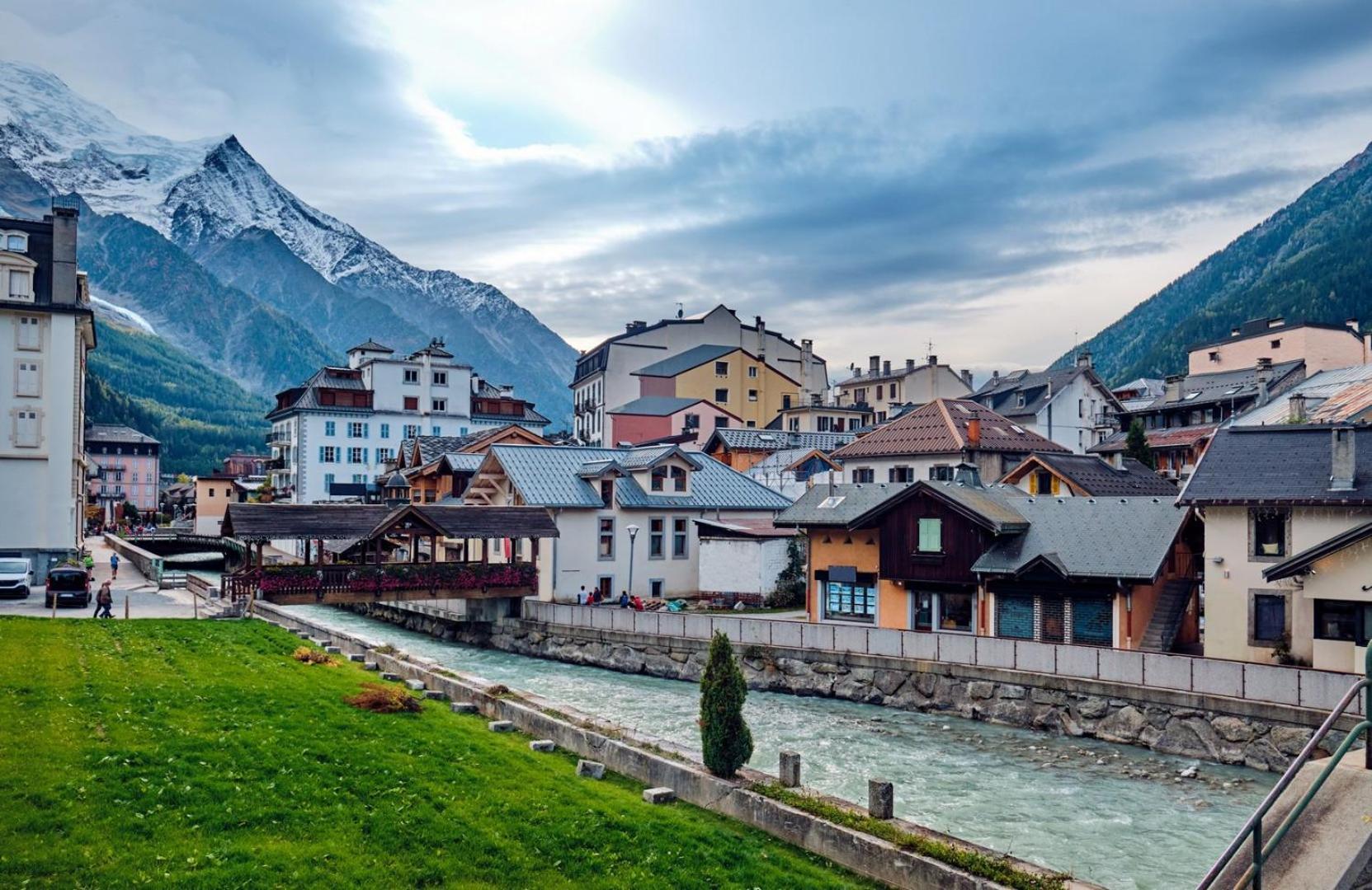 Apartment Aiglons - Central Chamonix Mountain Haven エクステリア 写真