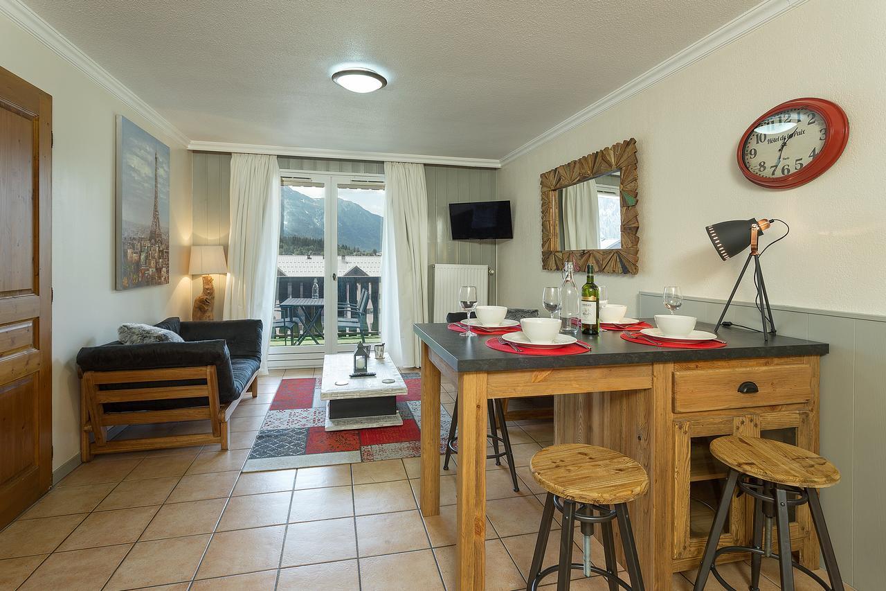 Apartment Aiglons - Central Chamonix Mountain Haven エクステリア 写真